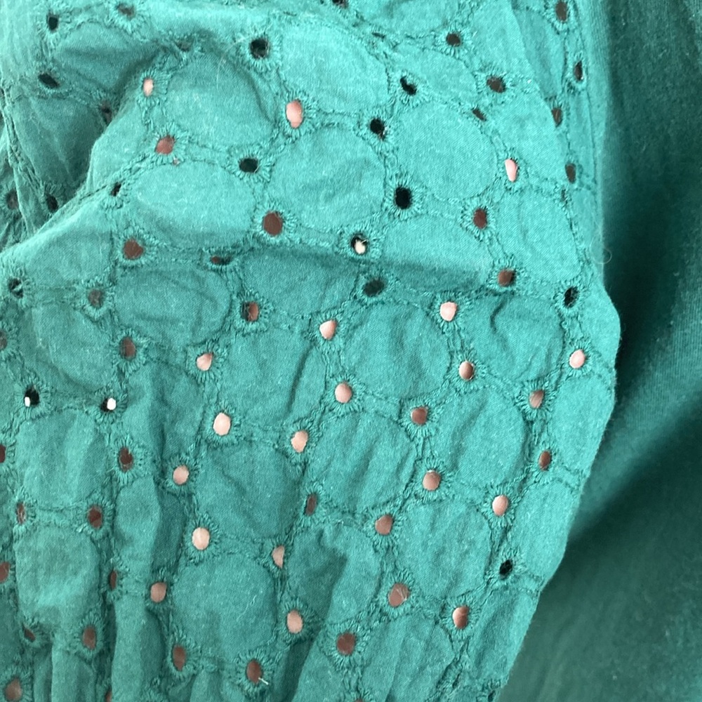 Amalfi Emerald Color Top with Eyelet Balloon Sleeves - Picture 6 of 8